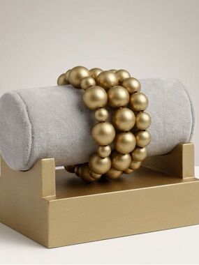 🔥🔥🆕Matte Gold Pearl Stretch Bracelet 3 strand